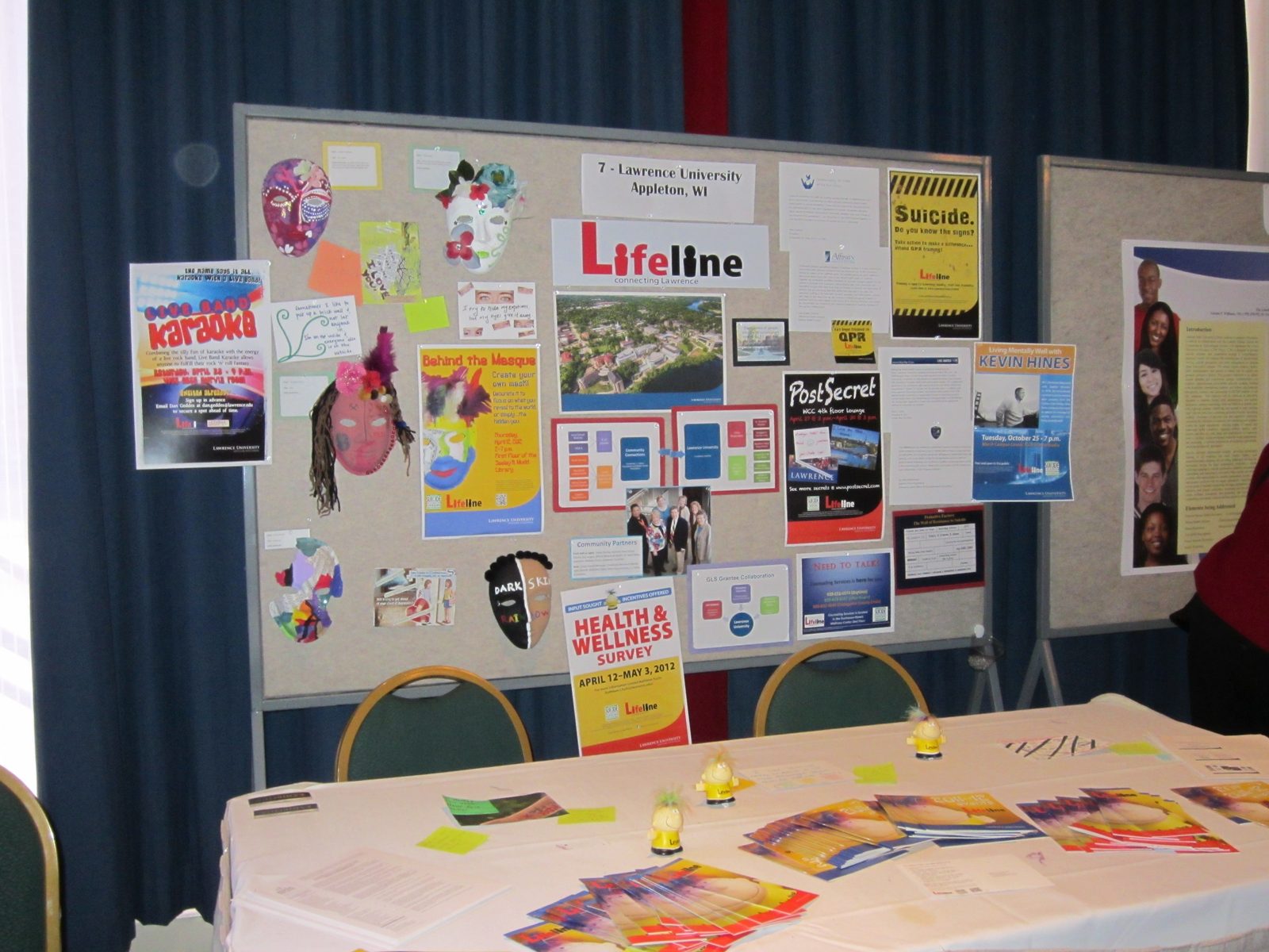 Poster Presentation of Lawrence Lifeline Project at 2012 SAMHSA/GLS Grantee Meeting Networking Fair