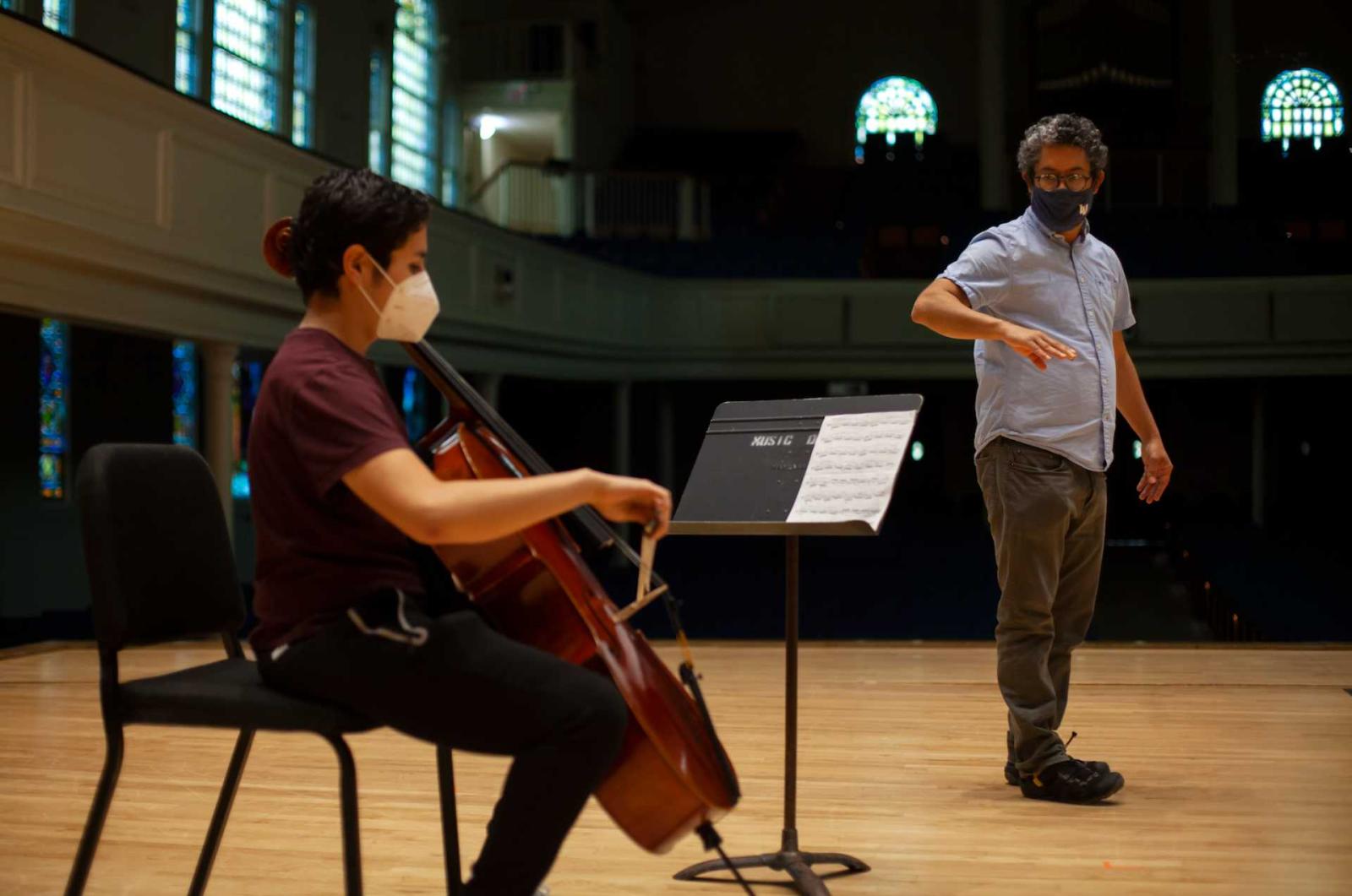 Professor Horacio Contreras instructs cello student during studio lessons