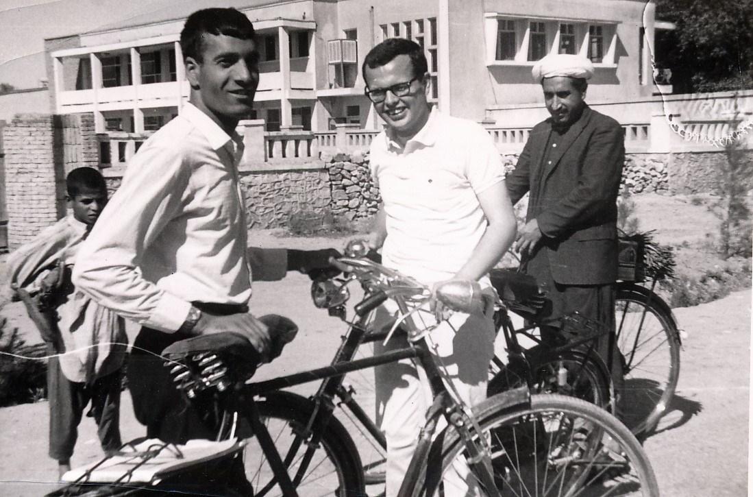 Louis Cornelius with bicycle Afghanistan 1976