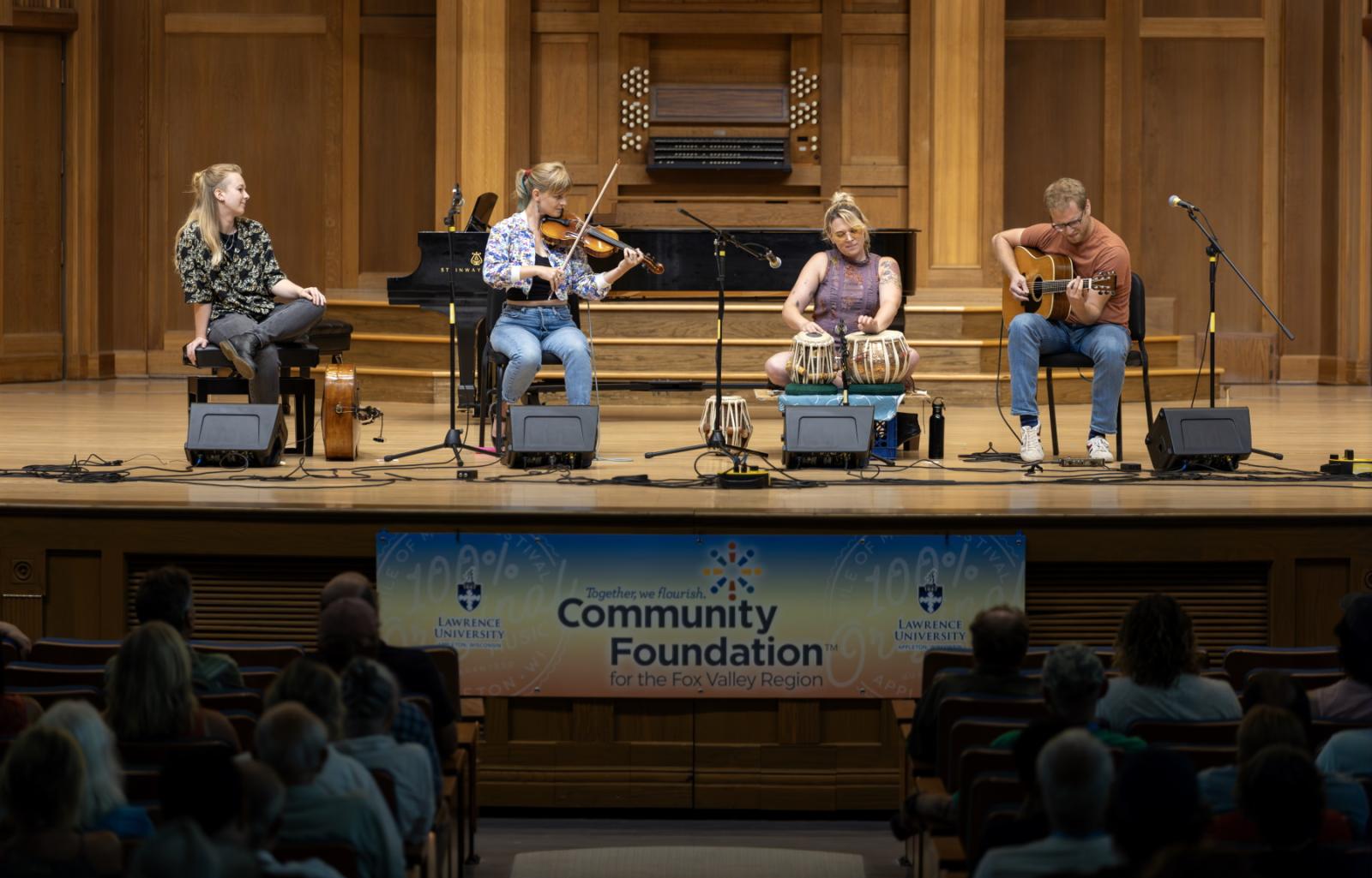 Sprig of That, featuring alumni Isabel Dammann ’17 (second from left) and Ilan Blanck ’17 (right), play at Memorial Chapel.