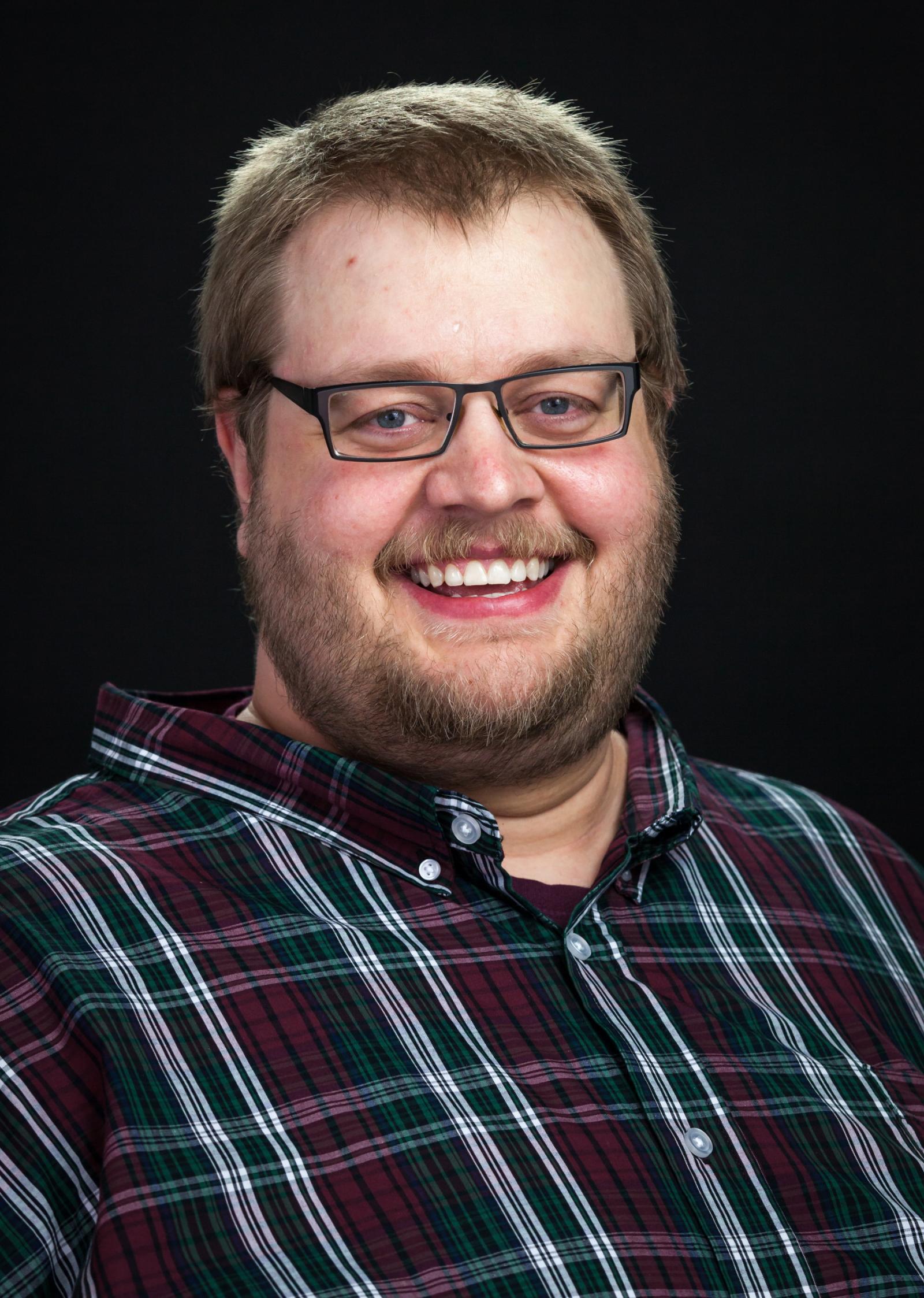 Head shot of Aaron Sherkow