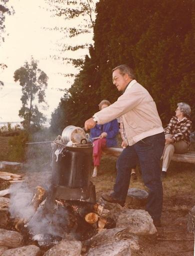 Joe Hopfensberger's famous fish boil 