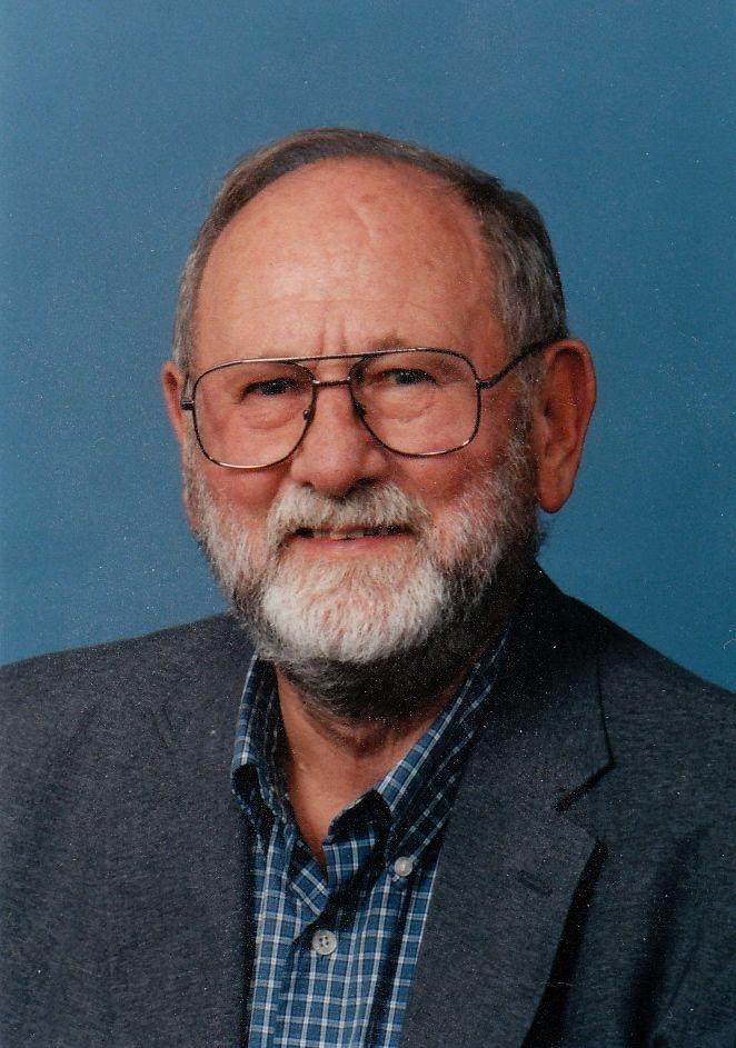 Ron W. Tank, professor emeritus of Geology 