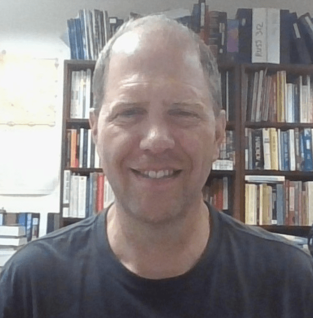 An image of Professor Peter Thomas.