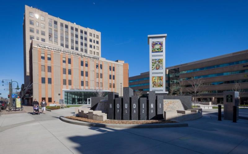 Houdini Plaza, the center of Appleton’s downtown.