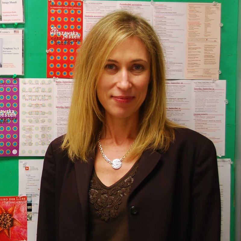 Headshot photo of Joanne Metcalf