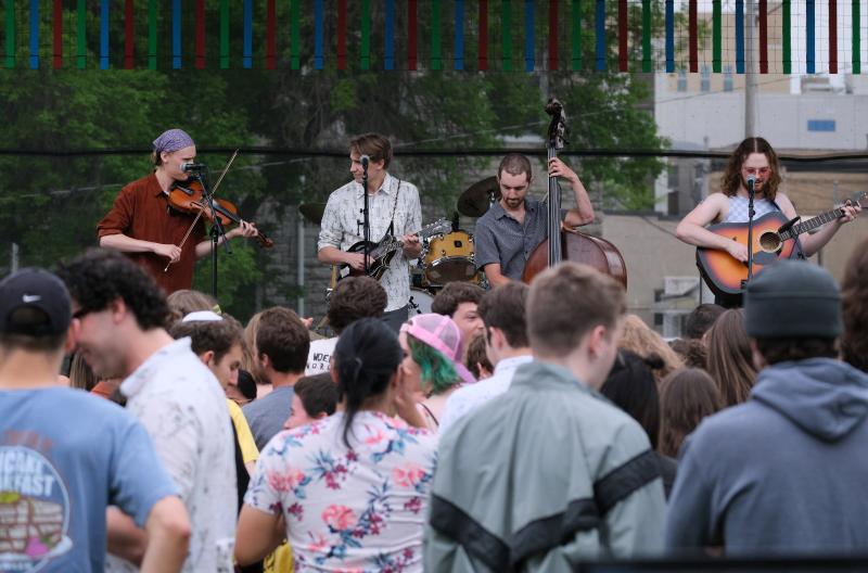 The Woebegones perform at the 2022 LUaroo. (Photo by Danny Damiani)