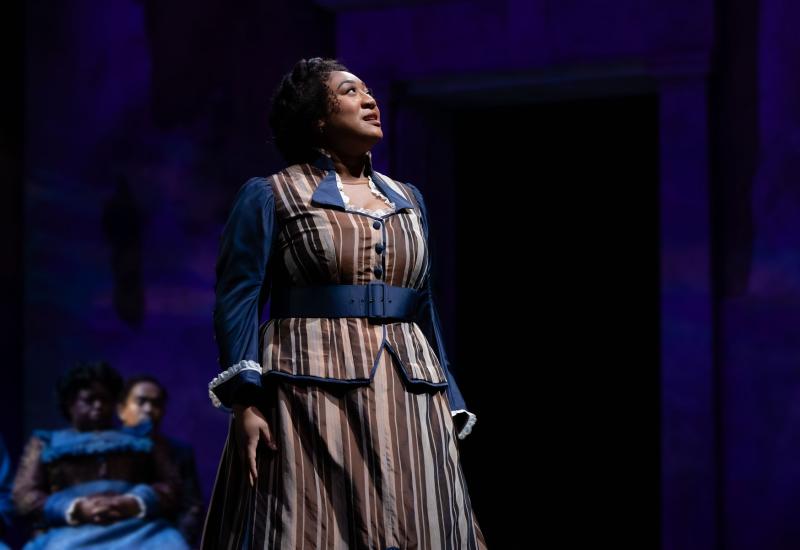 Hannah Jones performs in Seattle Opera's "Jubilee."