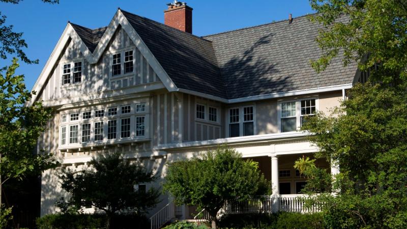 The outside of Olive Hamar House 