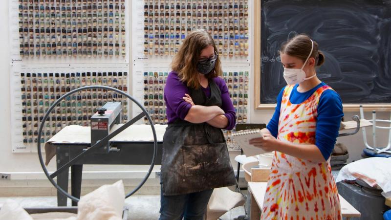 Meghan C. Sullivan, Uihlein Fellow of Studio Art, works with Miriam Syvertsen ’22 during Narrative Clay