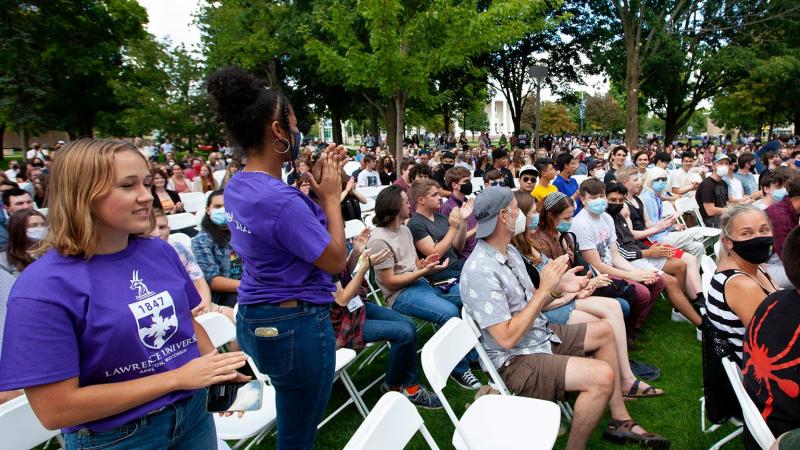 Students and their families gather for the President's Welcome on Main Hall Green