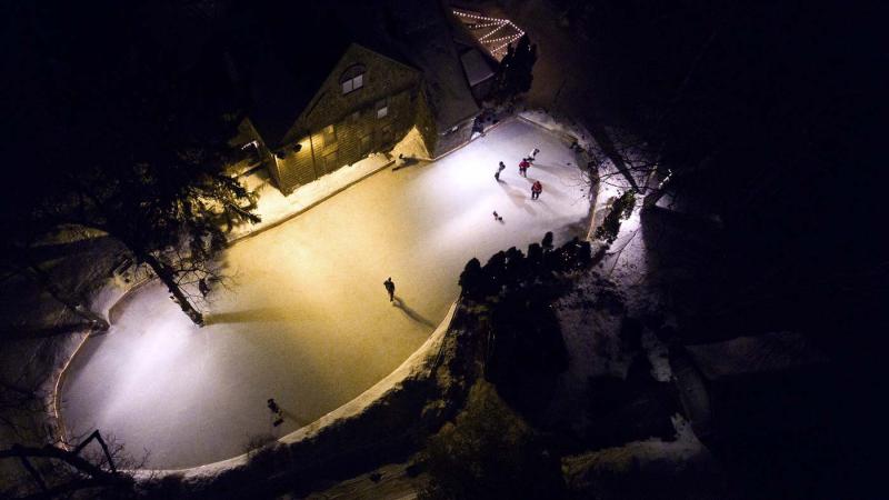 Aerial photo of outdoor ice rink