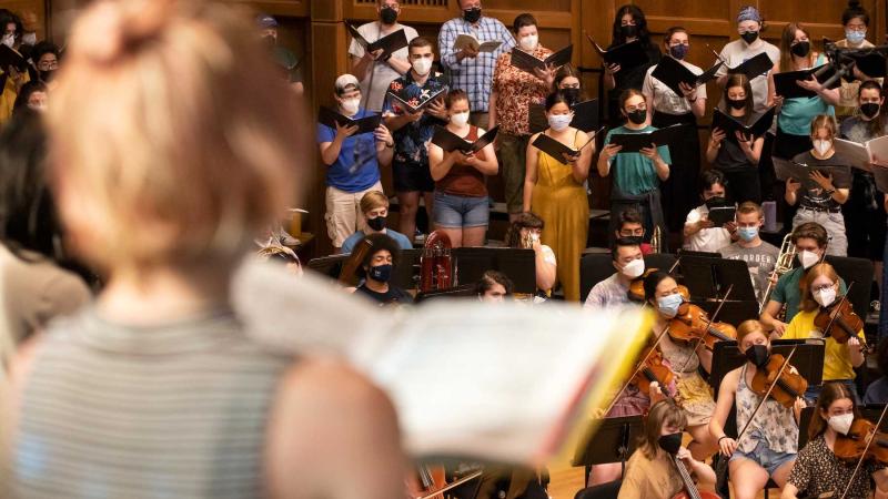 Students rehearse in advance of Friday's oratorio performance.