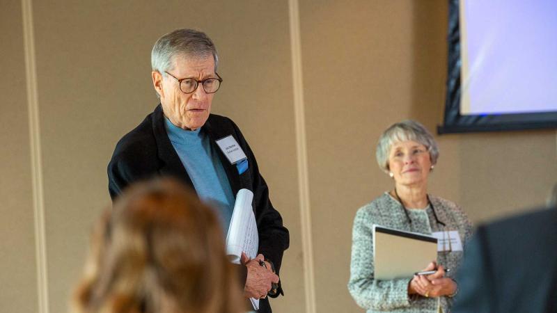 John Gardner and Betsy Barefoot talk with faculty and staff during the Gardner Institute Workshop in Warch Campus Center.