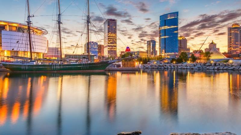 Milwaukee skyline
