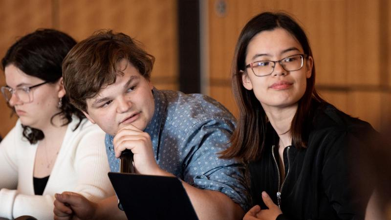 Lawrence University Common Council student representatives in meeting