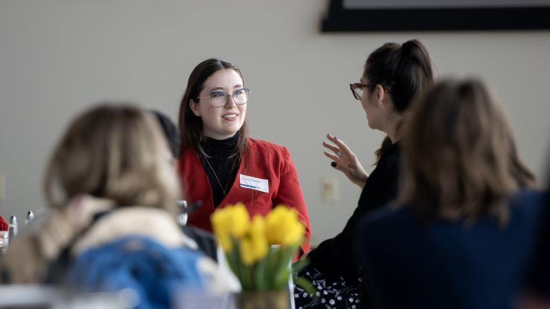 Students and alumni talk during a 2023 Forever a Lawrentian session.