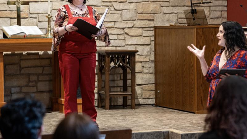 Vocal Arts student in peer-reviewed studio session led by Estelí Gomez