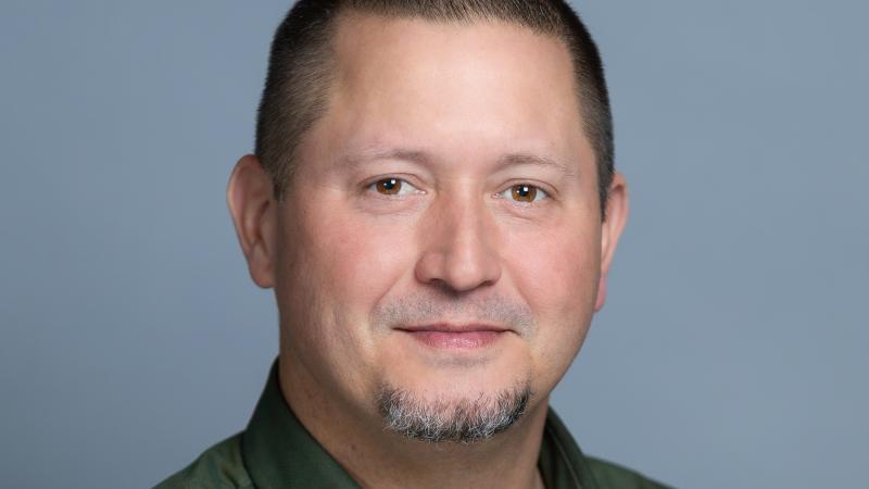 Headshot of Todd VanDen Heuvel