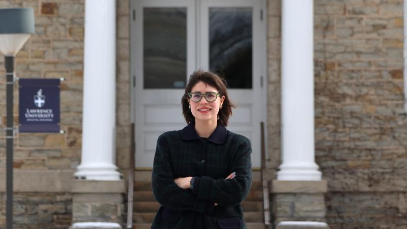 Portrait on Main Hall Green: Anne Ratnoff (Photo by Adrian Stancil-Martin '28)
