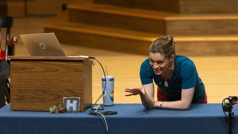 Allison Fleshman delivers her Honors Convocation address from the stage of Memorial Chapel.