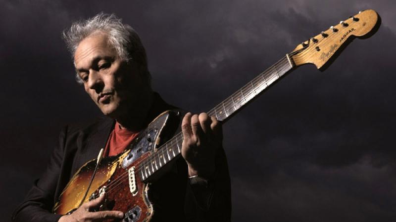 Marc Ribot playing electric guitar