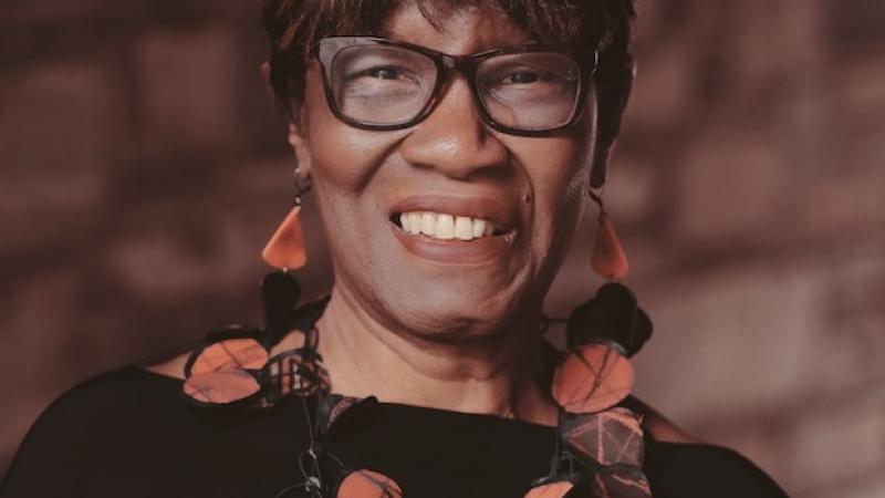 Patricia Smith Headshot