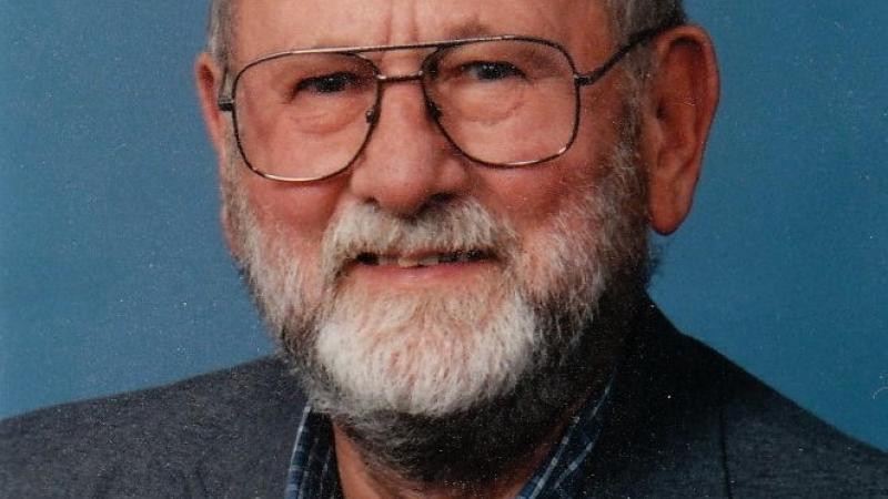 Ronald W. Tank, professor emeritus of Geology 