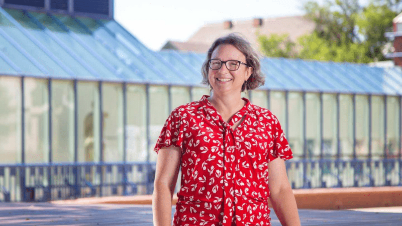 Lawrence mourns the death of Art History Professor Danielle Joyner.