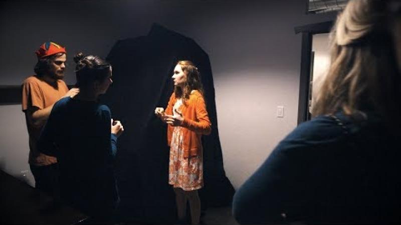 Preview image for the video "The Lawrence Minute - Micro-Opera".