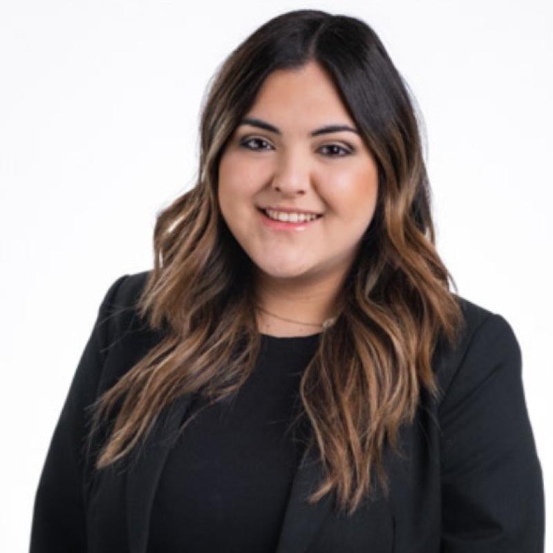 Jovelli Barraza Admissions Counselor profile pic