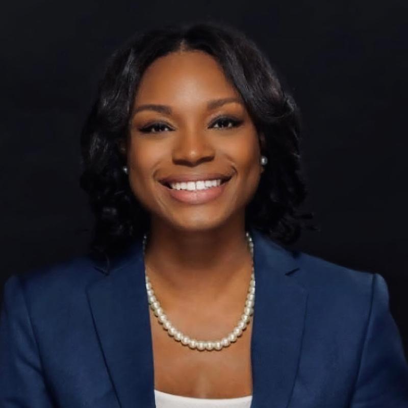 Liv Johnson Second Year & Transfer Student Dean bio pic