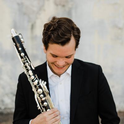 Photograph of clarinetist Andy Hudson