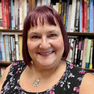 Head shot of Prof. Guenther-Pal