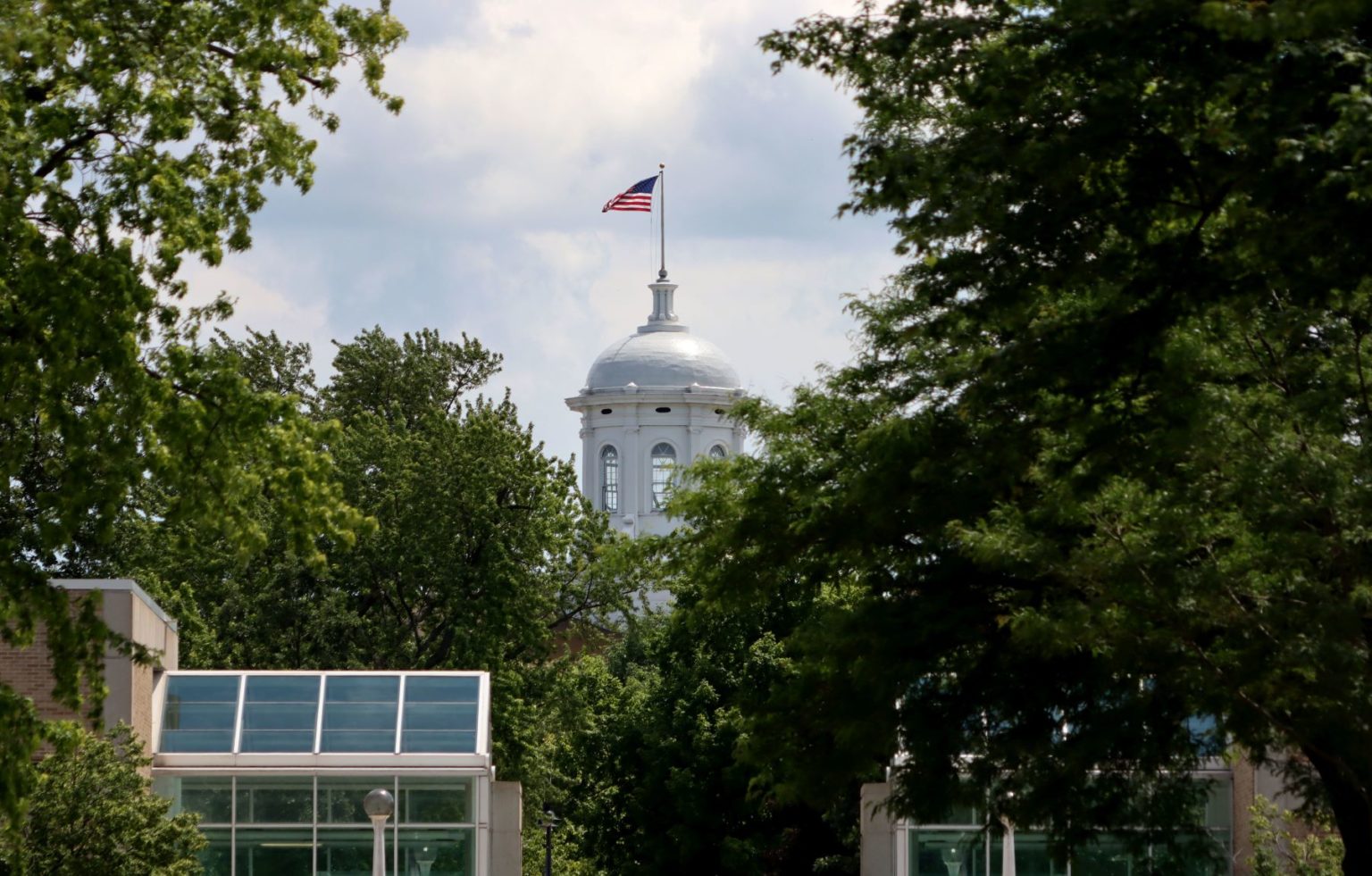 Columbia professor returns to Lawrence to talk on rise of “identity politics”