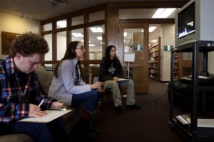 D-Term course has students playing, studying old-school video games