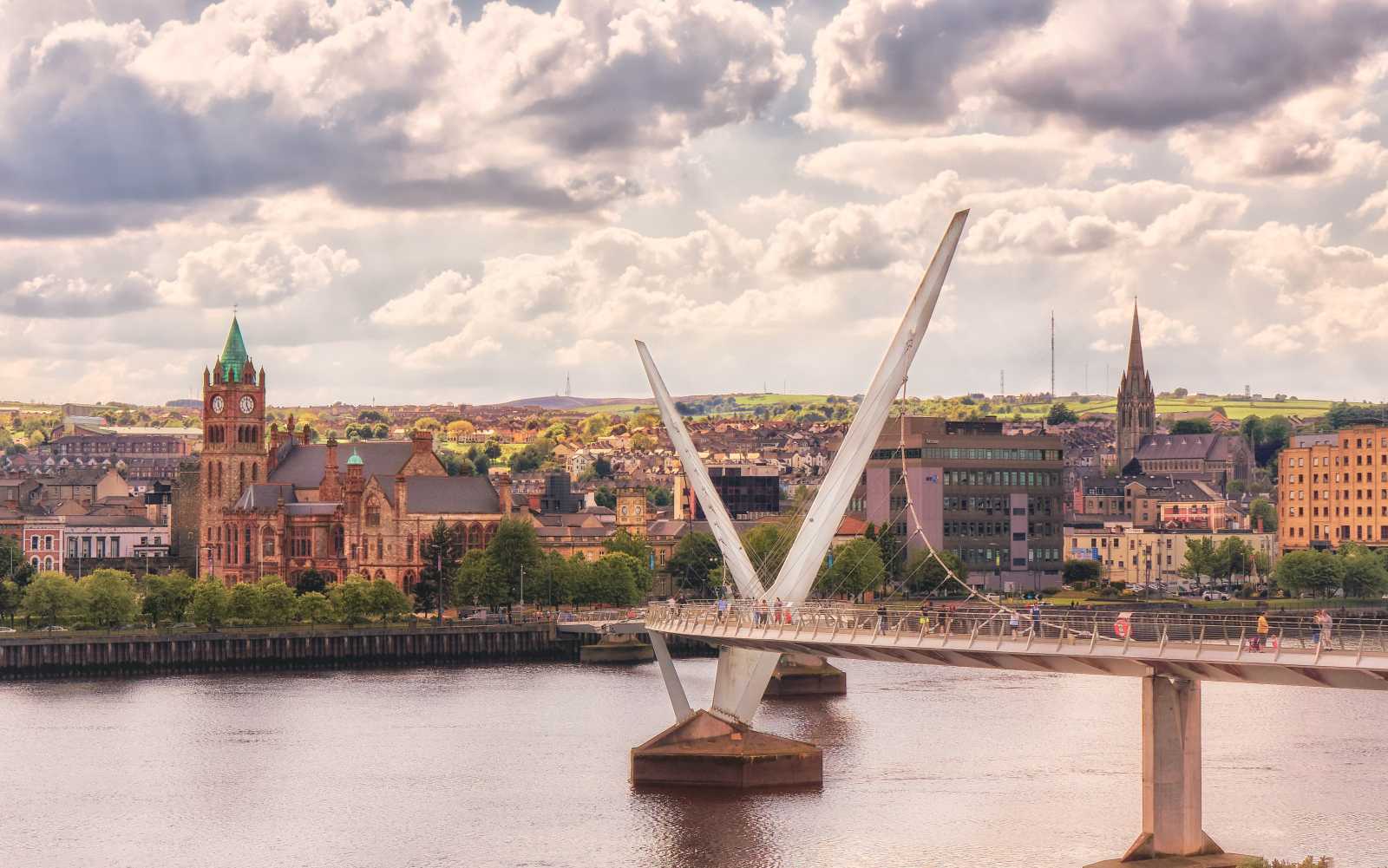Northern Ireland: Conflict, Peace, and Transition