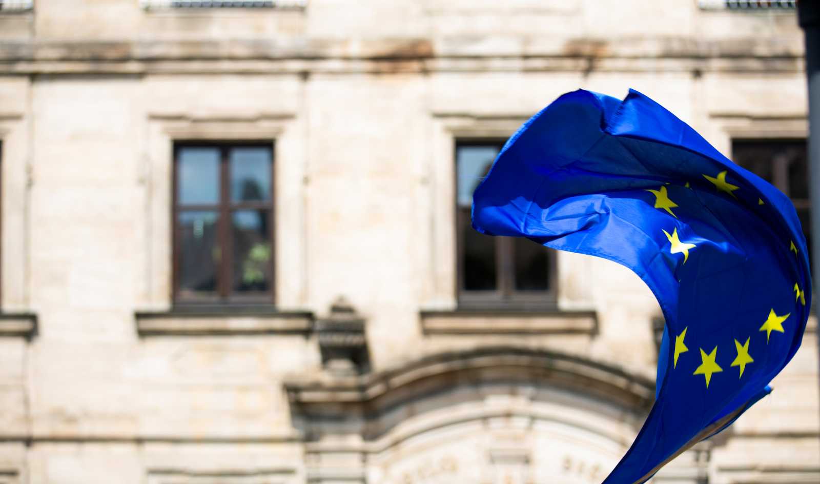 European Union: Politics, Law & Economics