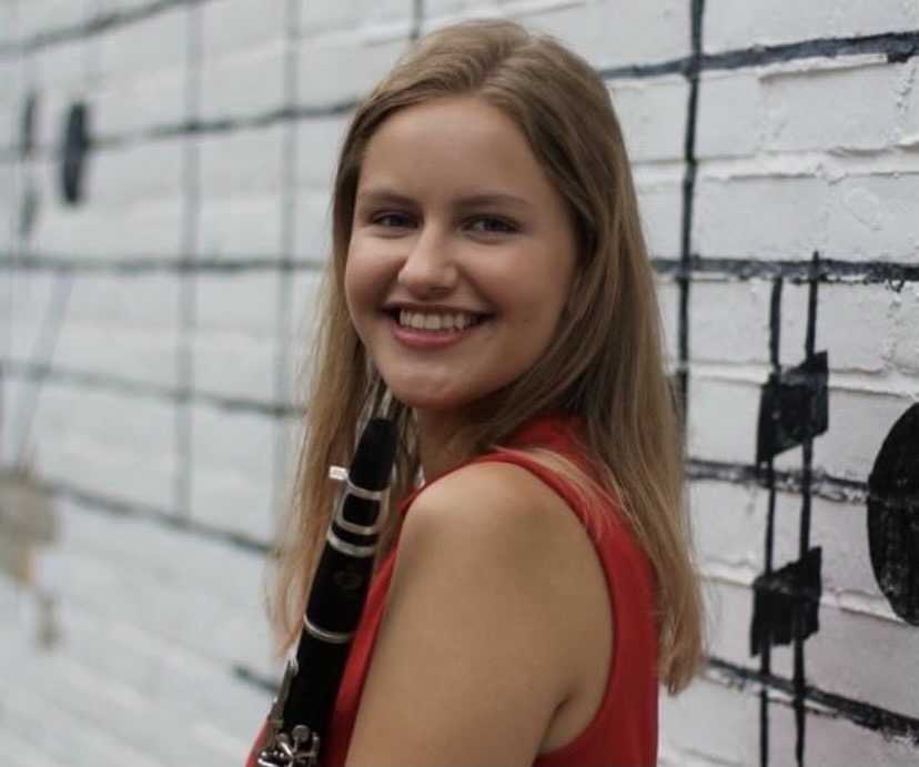 Student snapshot: Emily Dorr explores music education, French