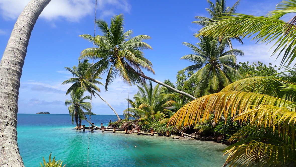 ‘Going with the flow’: Pacific voyage, research call to two Lawrence students