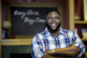 ‘Privileged Poor’ author to deliver Convocation address in Memorial Chapel