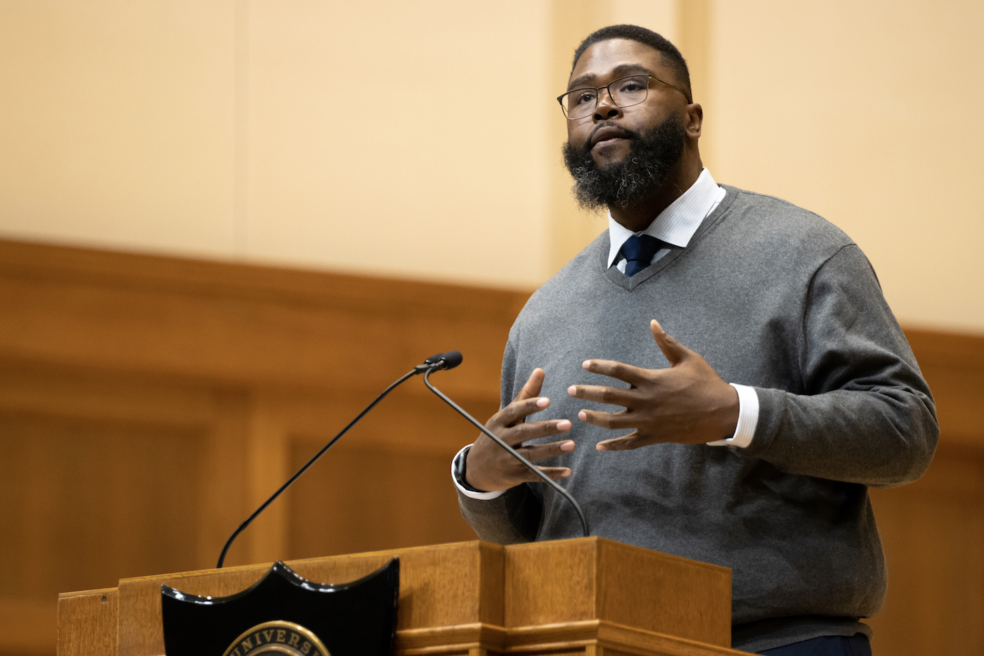 ‘Privileged Poor’ author challenges universities to put emphasis on inclusion