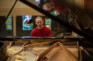 Ukrainian piano student finds welcoming home at Lawrence amid chaos of war