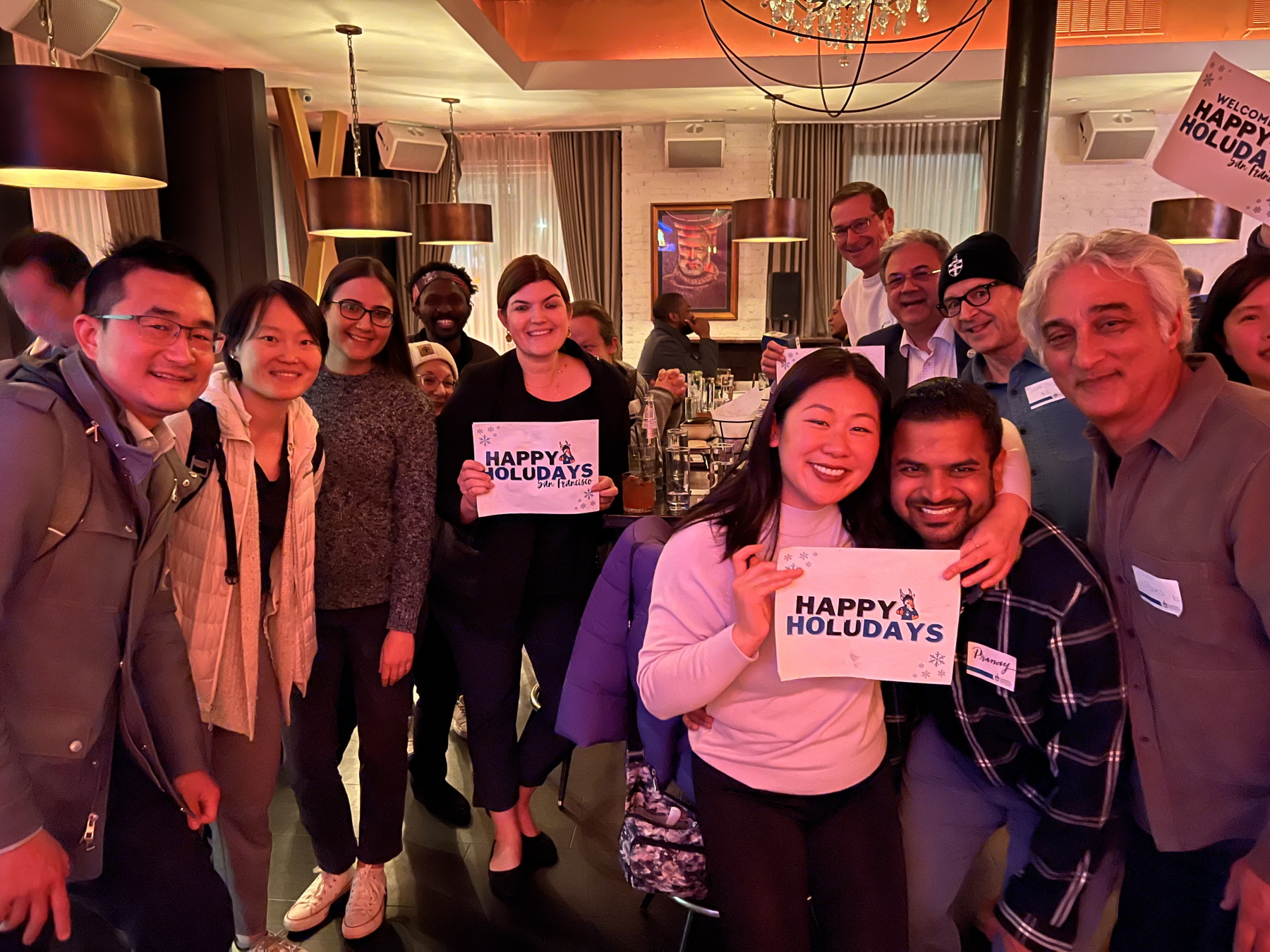 ‘HoLUdays’ bring alumni together: ‘We had a fabulous time connecting with Lawrentian friends’