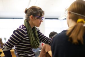 Lawrence faculty embrace opportunity to teach lifelong learners at Björklunden seminars