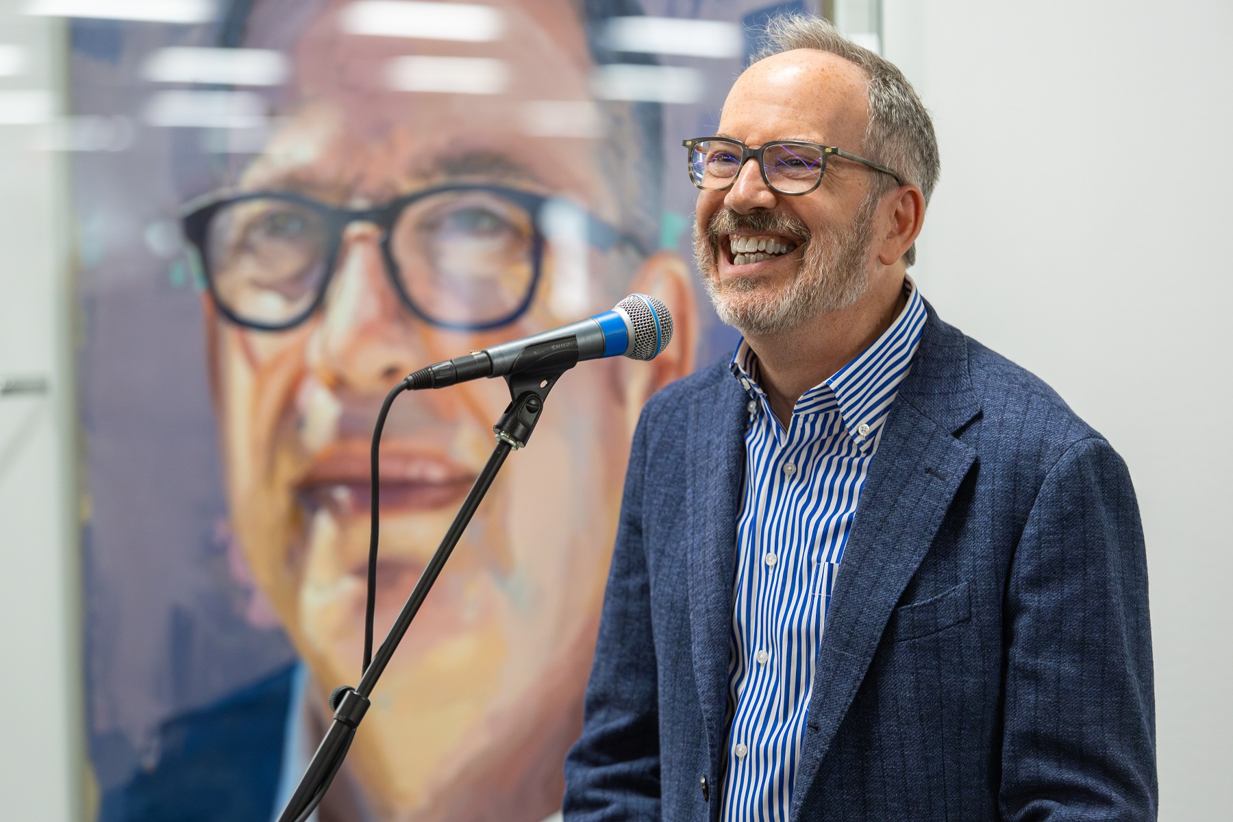Portrait unveiled, walkway dedicated as former President Mark Burstein returns to campus