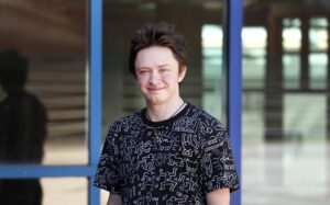 Student’s research explores mysteries of forgotten meteorite fragment ‘rediscovered’ at Lawrence