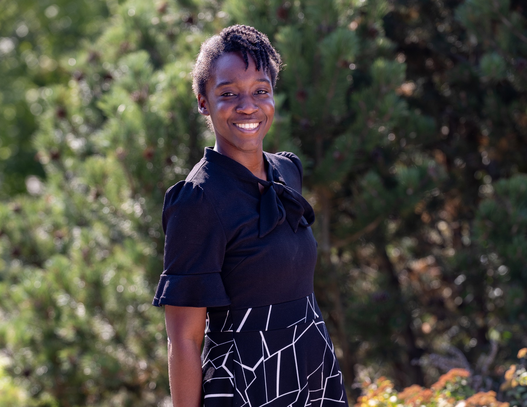 New Lawrence professor receives $250,000 grant to bolster support for community health workers