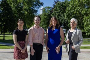 Cross-discipline research blends psychology, music in study of vocal performance anxiety