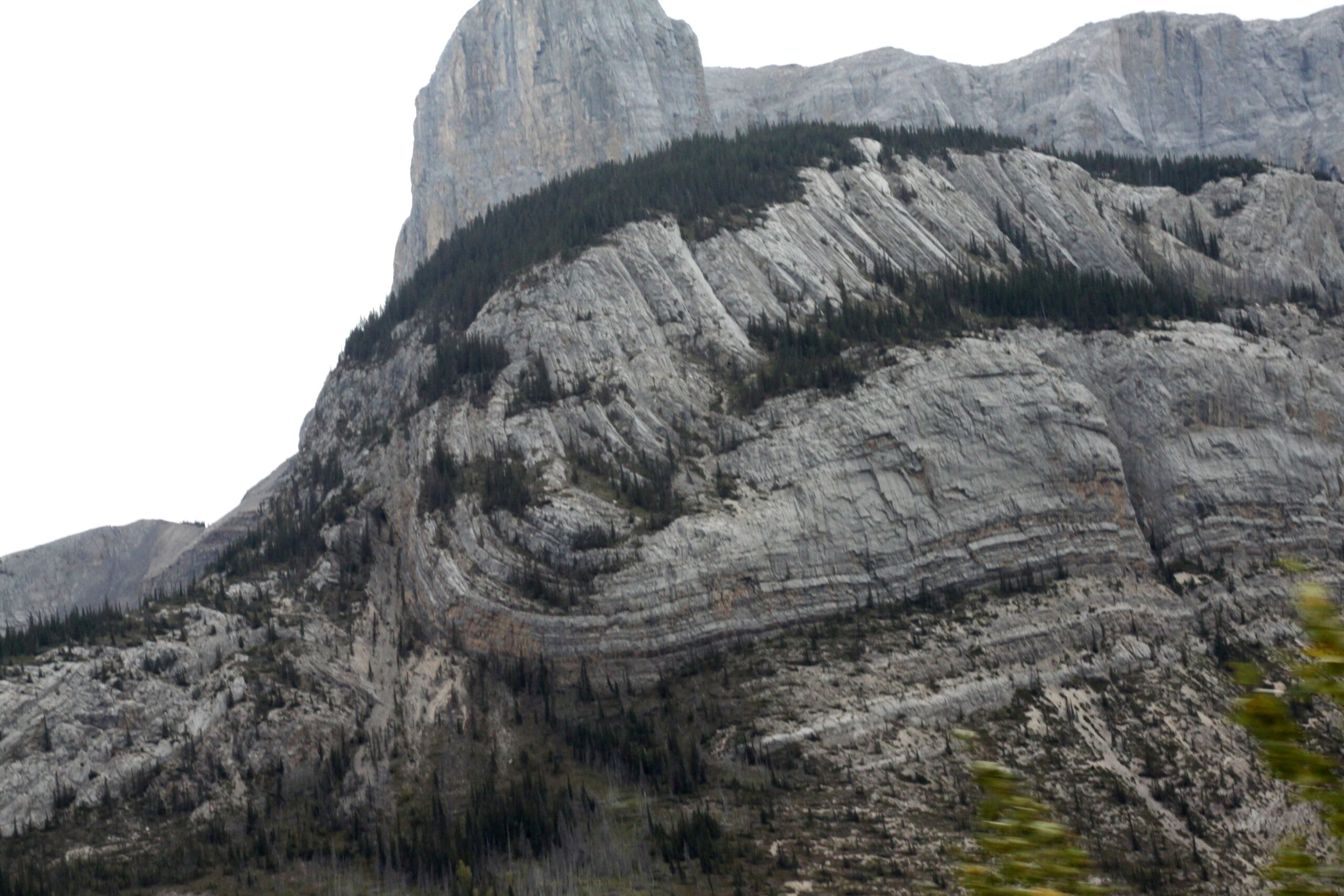 Geology: The Astonishing Earth
